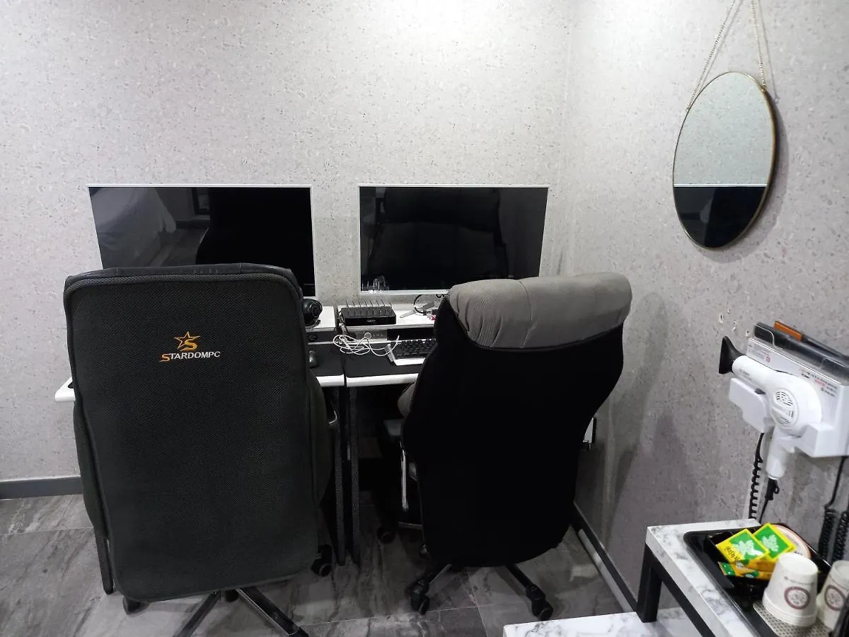 On & Off Hotel Bupyeong Incheon
